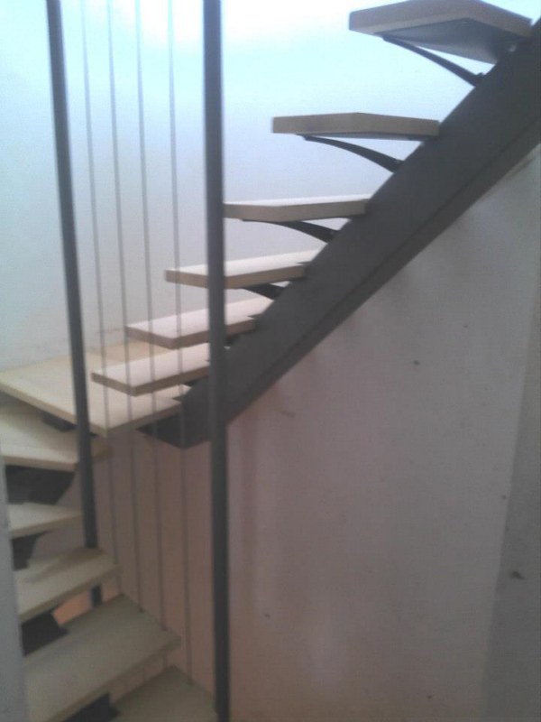 Escalier design acier et bois sur mesure