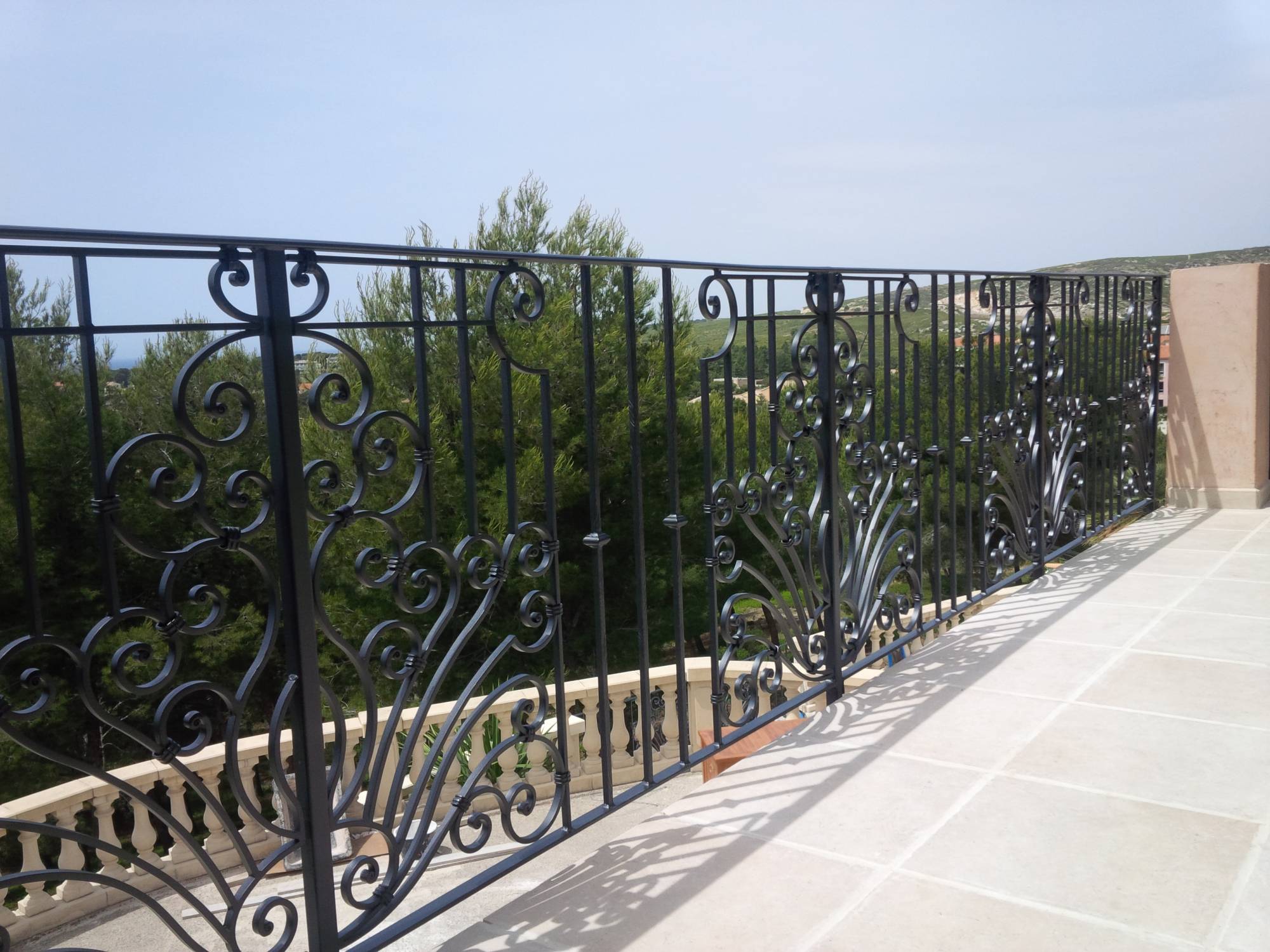 garde-corps fer forgé à cannes