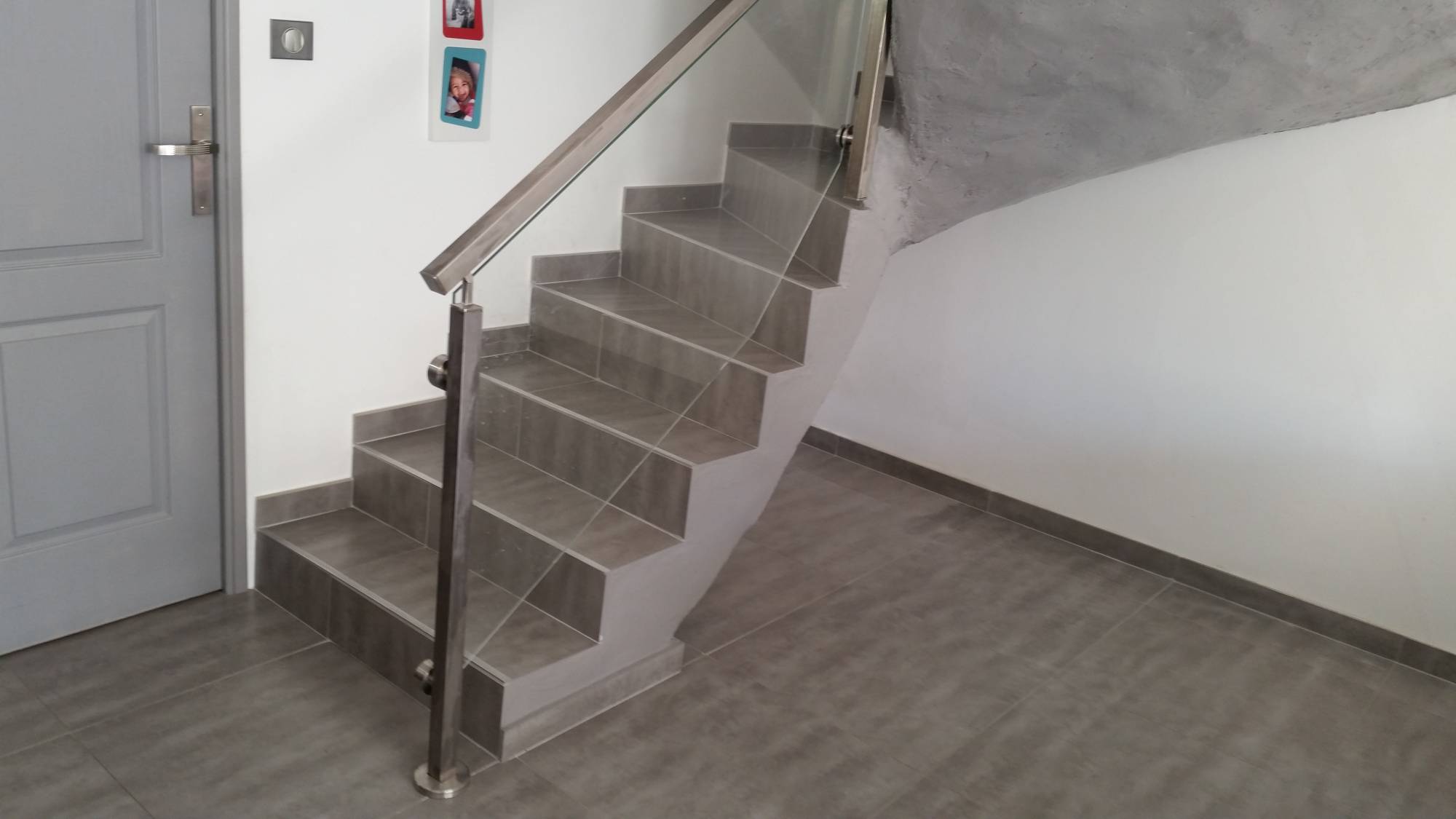 garde-corps inox et verre cube system tube carré à Orgon