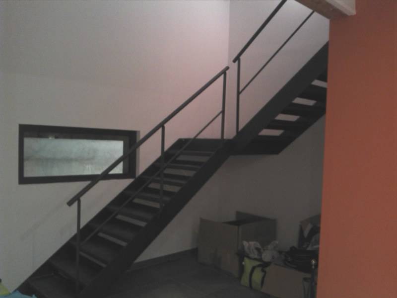 Escalier fer forgé martigues thermolaqué