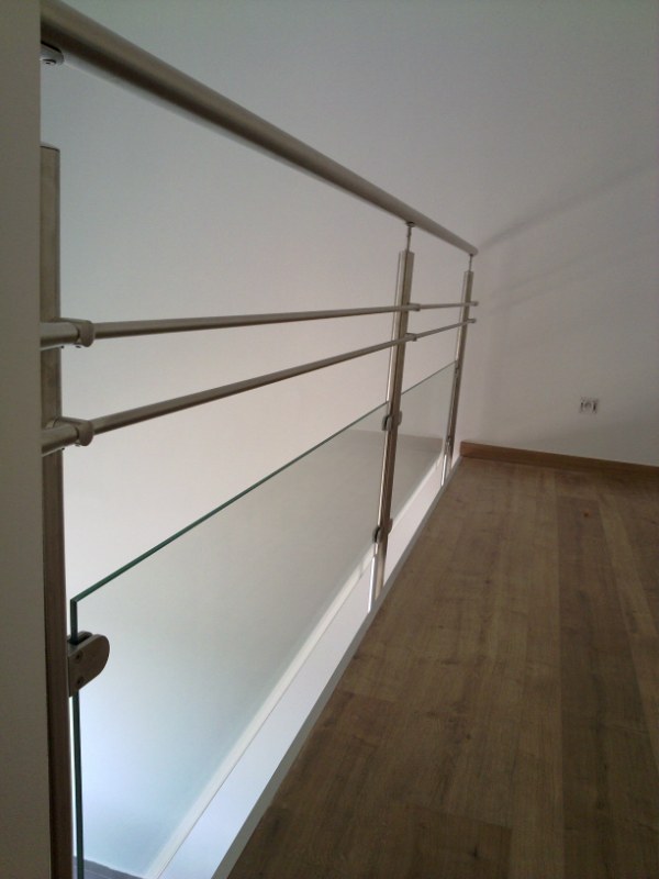 garde corps inox et verre mezzanine