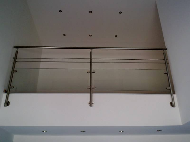 garde corps verre et main courante inox