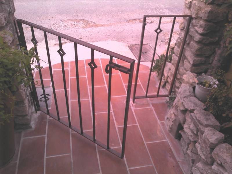 garde corps et portillon acier fer forgé deco losange martigues lavéra