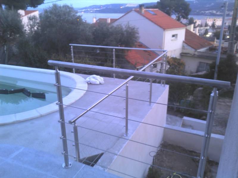 Garde corps Inox cables et verre sur terrasse à Gannat