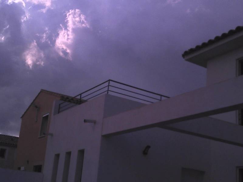 Garde-corps épuré design acier à Clermont-Ferrand