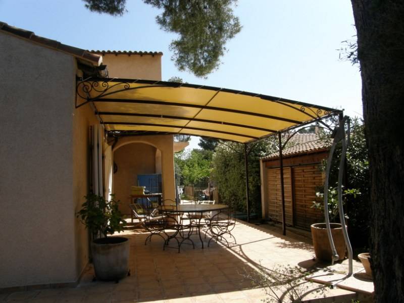PERGOLA FER FORGE ET BACHE ALLIER 03