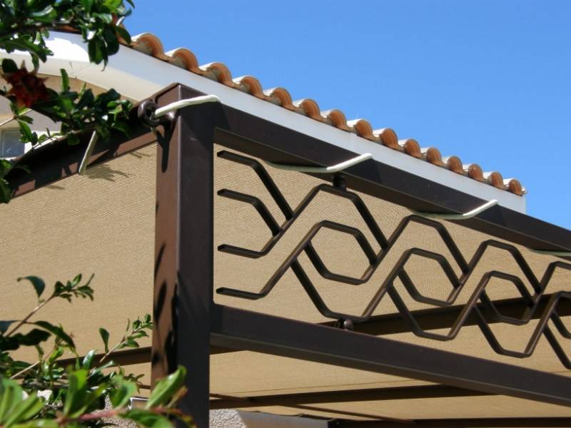 pergola fabrication sur mesure fer forgé frise moderne Saint Pourçain sur Sioule