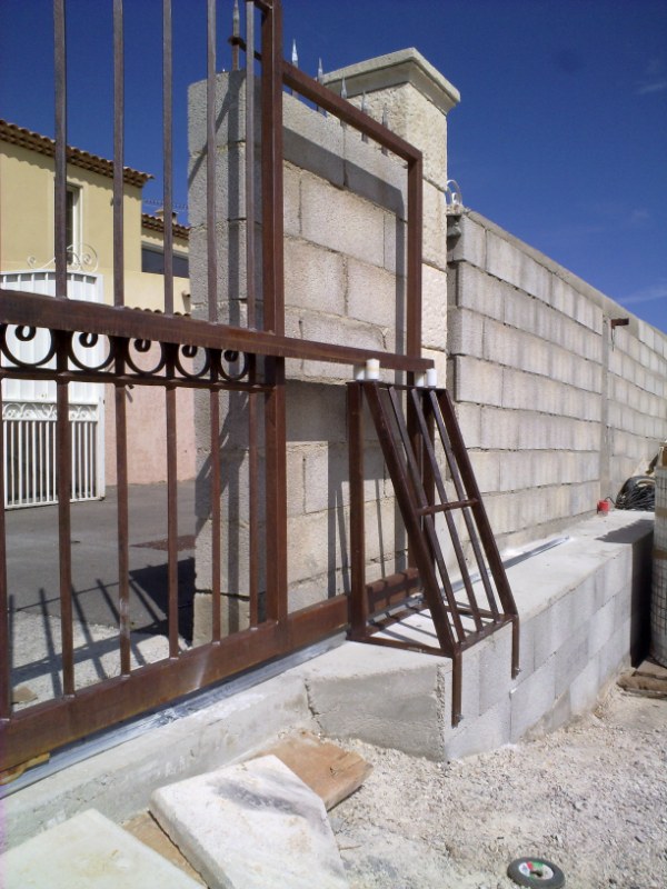 portail coulissant et portillon fer forgé à Bellenaves en Auvergne