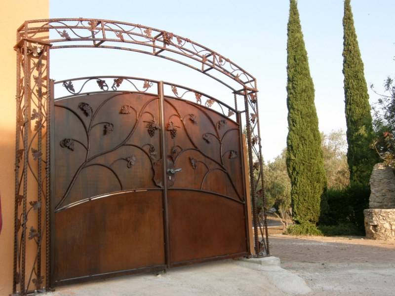 Notre zone d'activité pour ce service Création de portail coulissant ou battant sur mesure